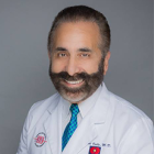Dr. Gabriel Valle